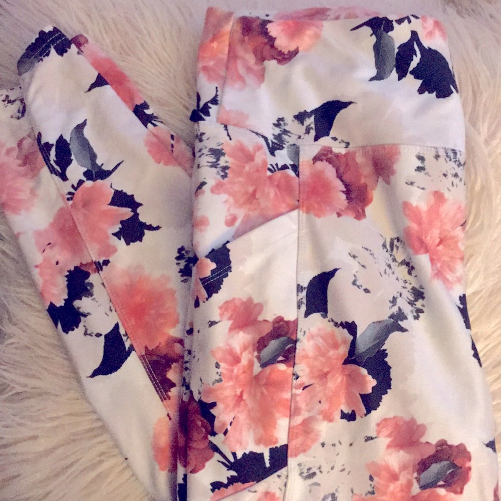 Floral Leggings with pockets